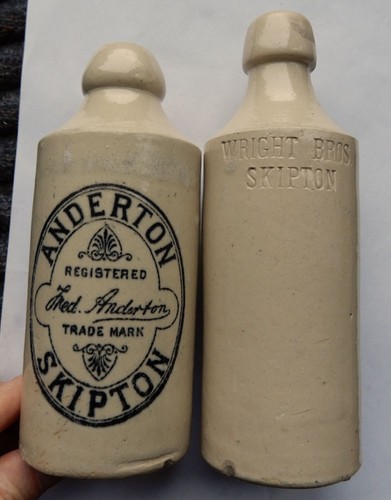 Pair skipton ginger beer - of,