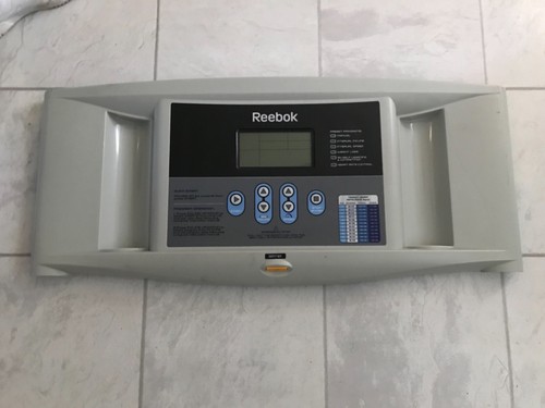 Reebok fusion display console - reebok,