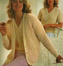 H173 LADIES DK TEXTURED TOP & CARDIGAN KNITTING PATTERN 32- 42" COPY