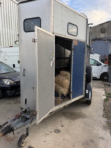 Ifor williams hb510r horsebox - ifor,