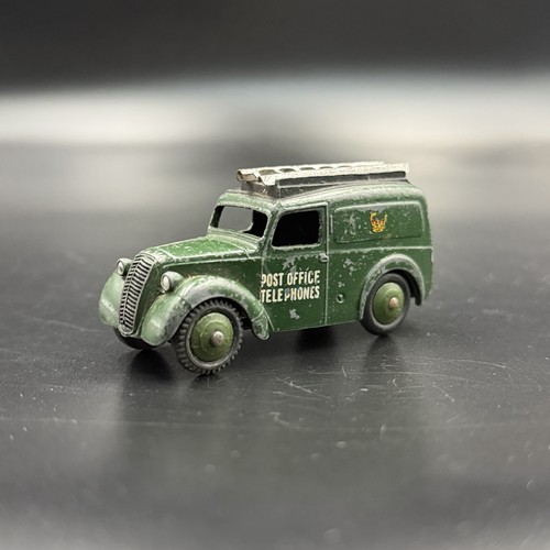 Vintage dinky toys 261 green - toys,