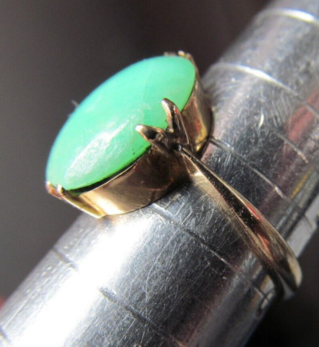 Tiny 9ct gold - , ring