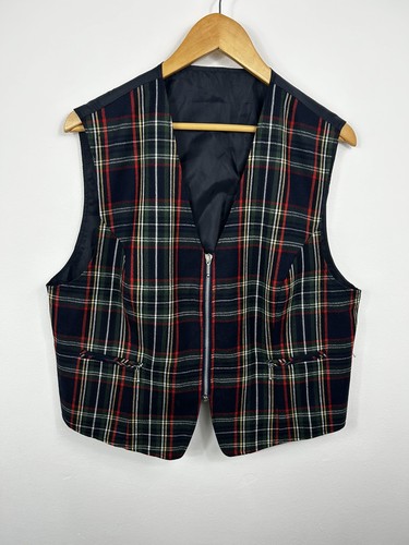 Vintage black red - red, wool