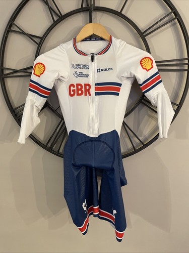 Cycling athlete issued - gb,