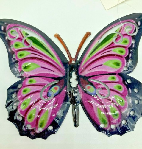 Butterfly wall art - butterfly, pink