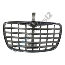 Chrysler 300C 2004-11 Front