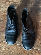 clarks desert boots 8 Black