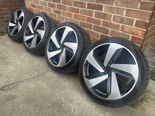 Genuine golf gti - genuine,