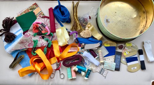 Vintage sewing craft items - sewing/craft,