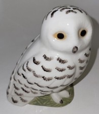 QUAIL POTTERY SNOWY OWL FIGURINE