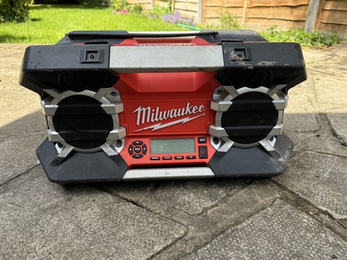 Milwaukee c12 28dcr jobsite - milwaukee, c12-28dcr