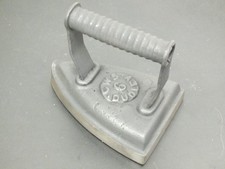 VINTAGE CAST IRON No6 FLAT