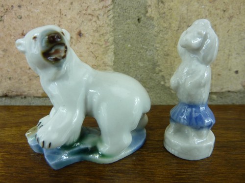 Nice vintage early wade - vintage,