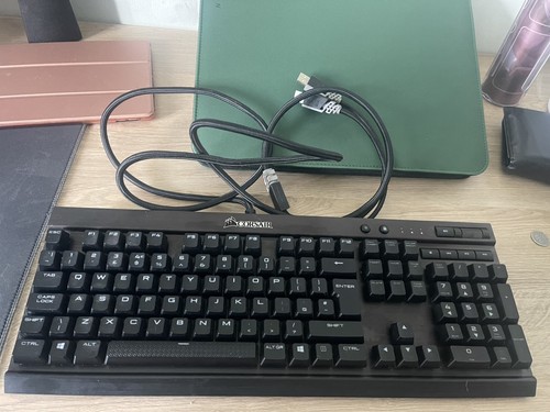 Corsair k70 lux mechanical - lux,