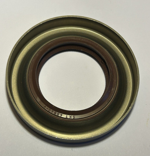 Cologne axle differential seal - differential,