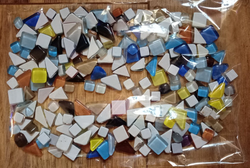 1kg mixed colour triangles and - mixed,