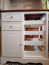 Laura Ashley Bramley kitchen