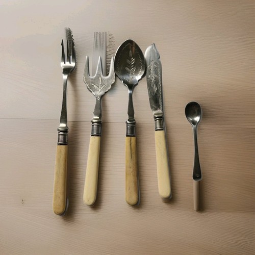 Antique bone handle - antique,