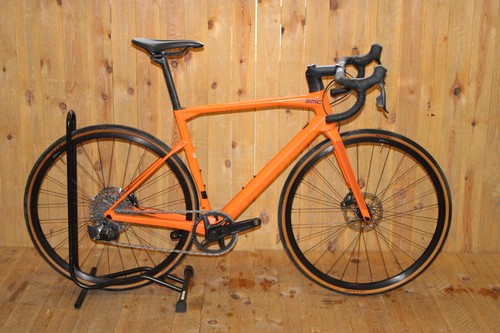 Bmc roadmachine two rival - x,