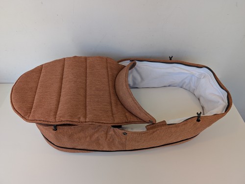 Icandy peach 7 carrycot - 7,