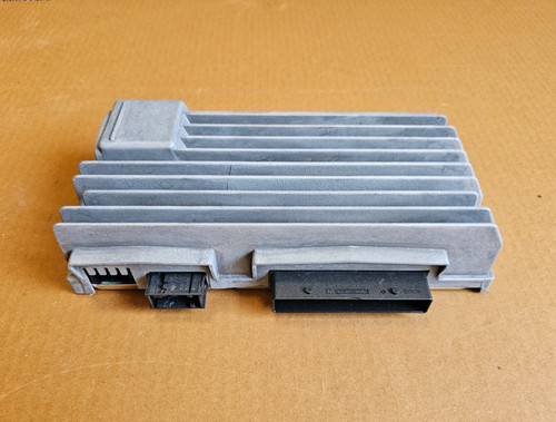 Audi amplifier bang - a4, 8t