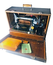 Sewing Machine Singer 99 Hand Crank in Carry Case Vintage  ra