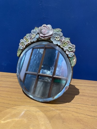 Vintage small round barbola - vintage,