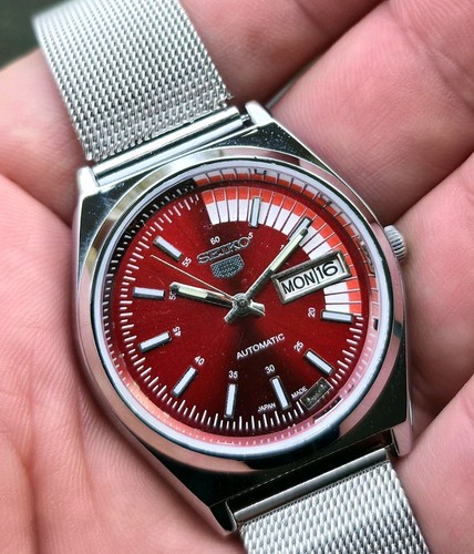 Vintage seiko sports red - vintage,