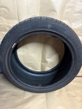 Pirelli 255/40/19 P-Zero -