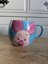 DISNEY Official Winnie The