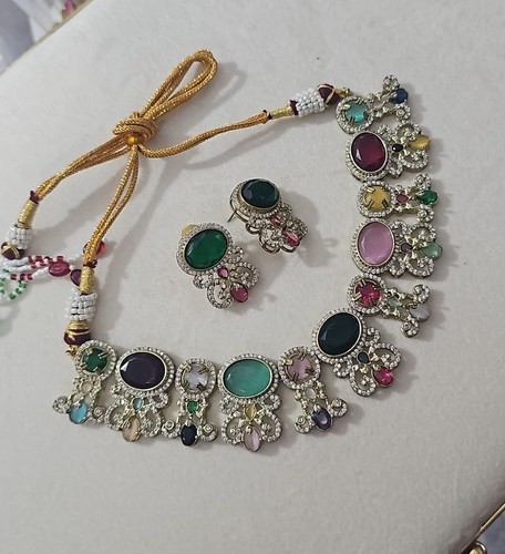 Sabyasachi necklace set - necklace,