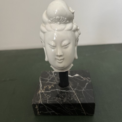 Blanc chine mounted guanyin - de,