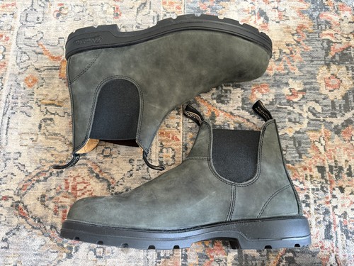 New mens blundstone 587 - new,