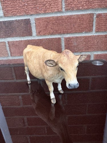Cowparade collectible cow - cowparade,