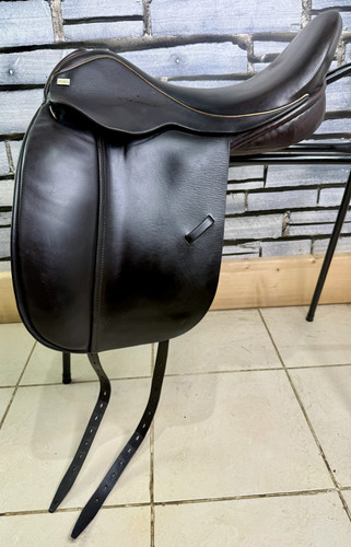 Sue carson flair - 18”,
