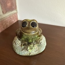 Yare Studio Designs Frog -