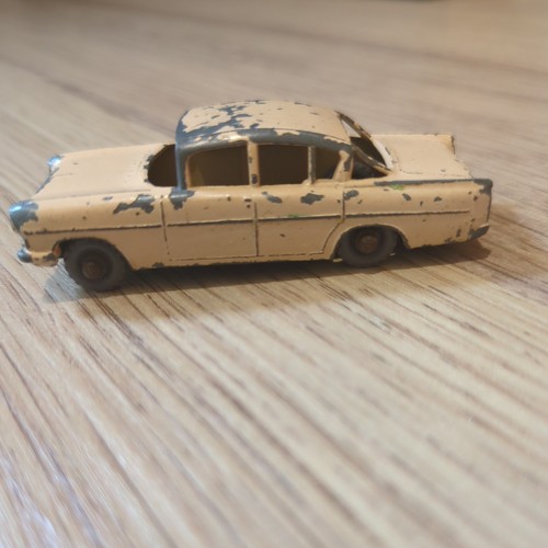 Lesney vauxhall cresta no22 - lesney,