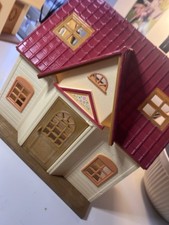 Sylvanian Families red roof