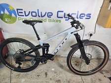 2022 Vitus Sommet CR Carbon