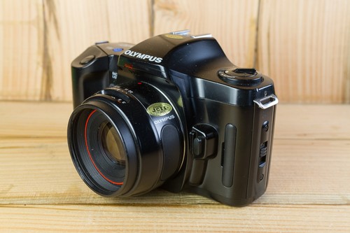 Collectable olympus camera - olympus,