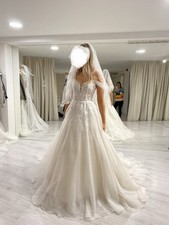 Atelier Pronovias Lace Bandeau