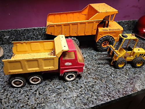 Tonka hydraulic vintage - tonka,