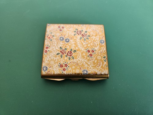 Stratton vintage floral design - stratton,