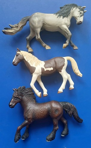 Schleich farm farmyard horses - farm,