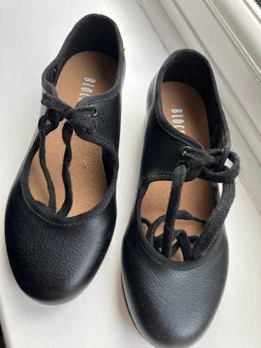 Bloch black tap shoes - black,