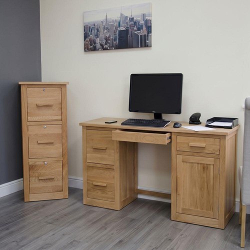 Solid oak large - large, desk