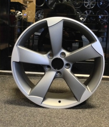 Matt alloy wheels - 18",