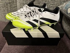 Mens Adidas Predator Club FG
