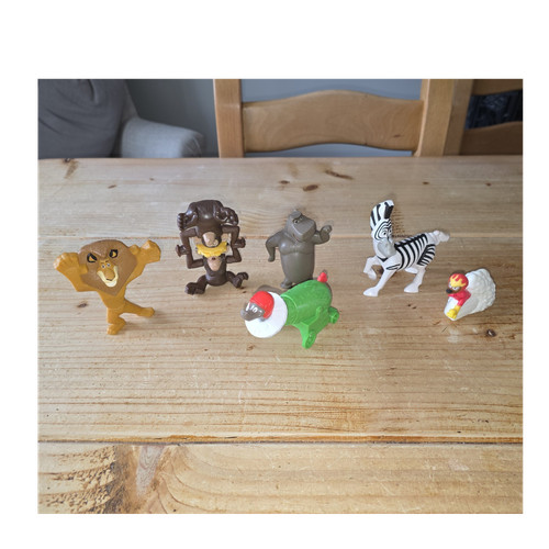 Mcdonald madagascar toy - madagascar,