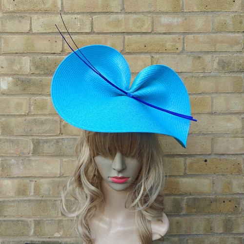 Sky blue fascinator - blue,